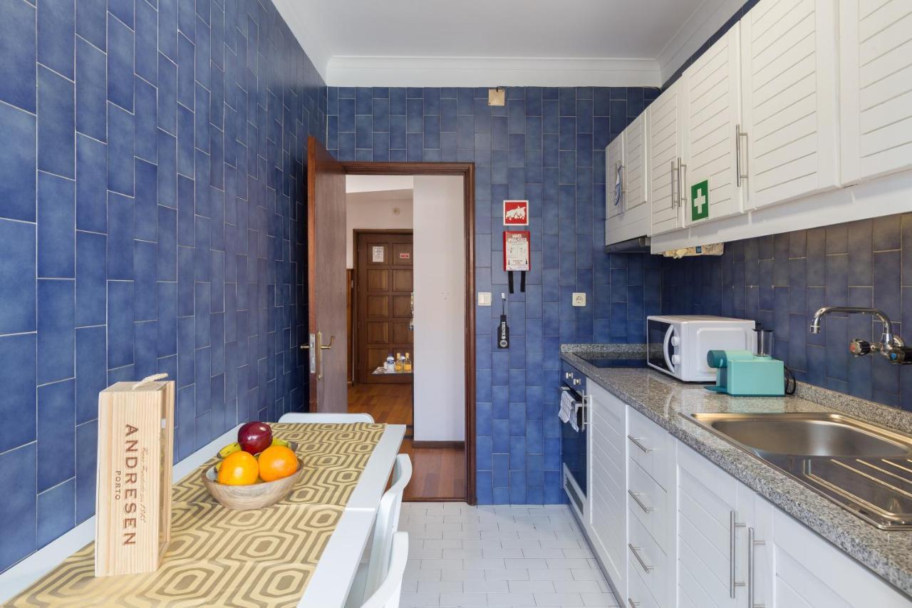 ポルトHost Wise - Comfy Bright Flats With Netflixアパートメント エクステリア 写真