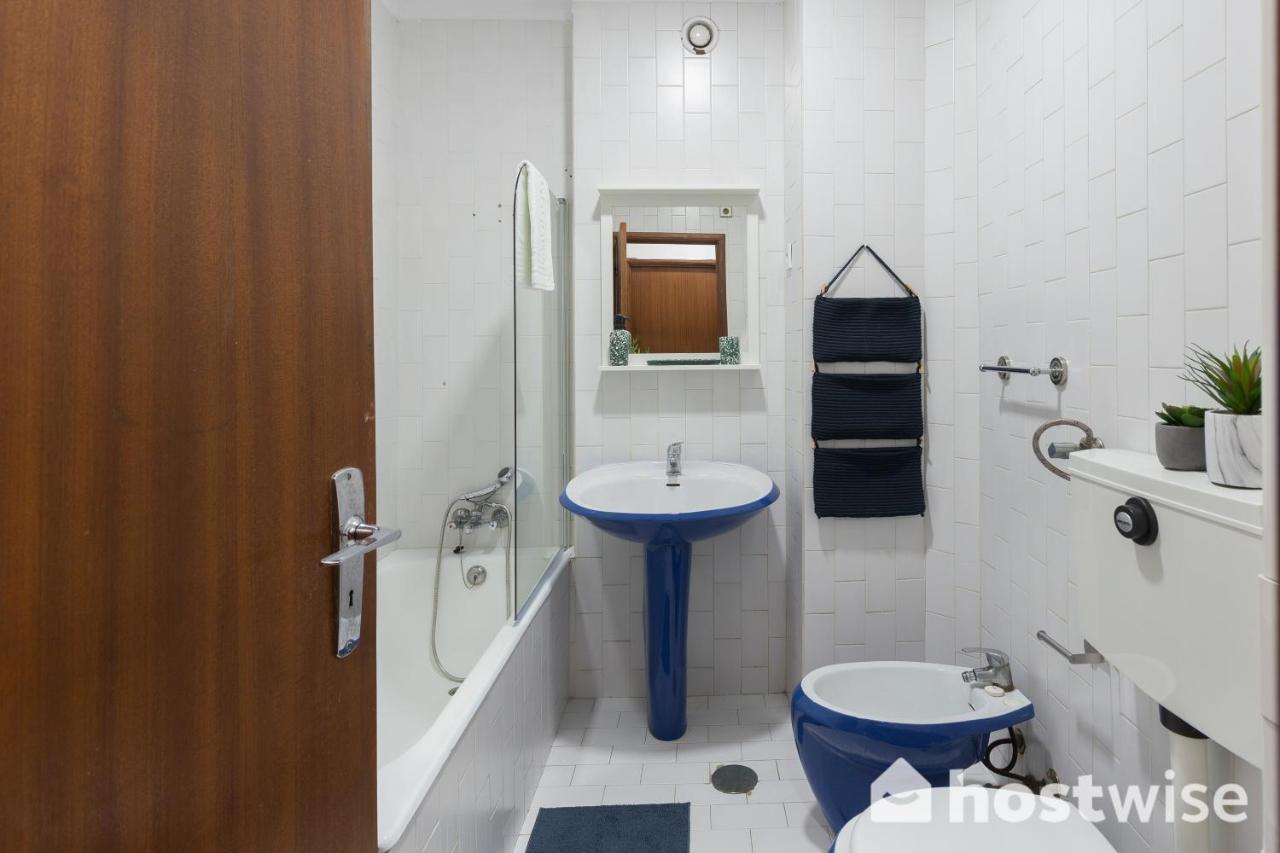 ポルトHost Wise - Comfy Bright Flats With Netflixアパートメント エクステリア 写真