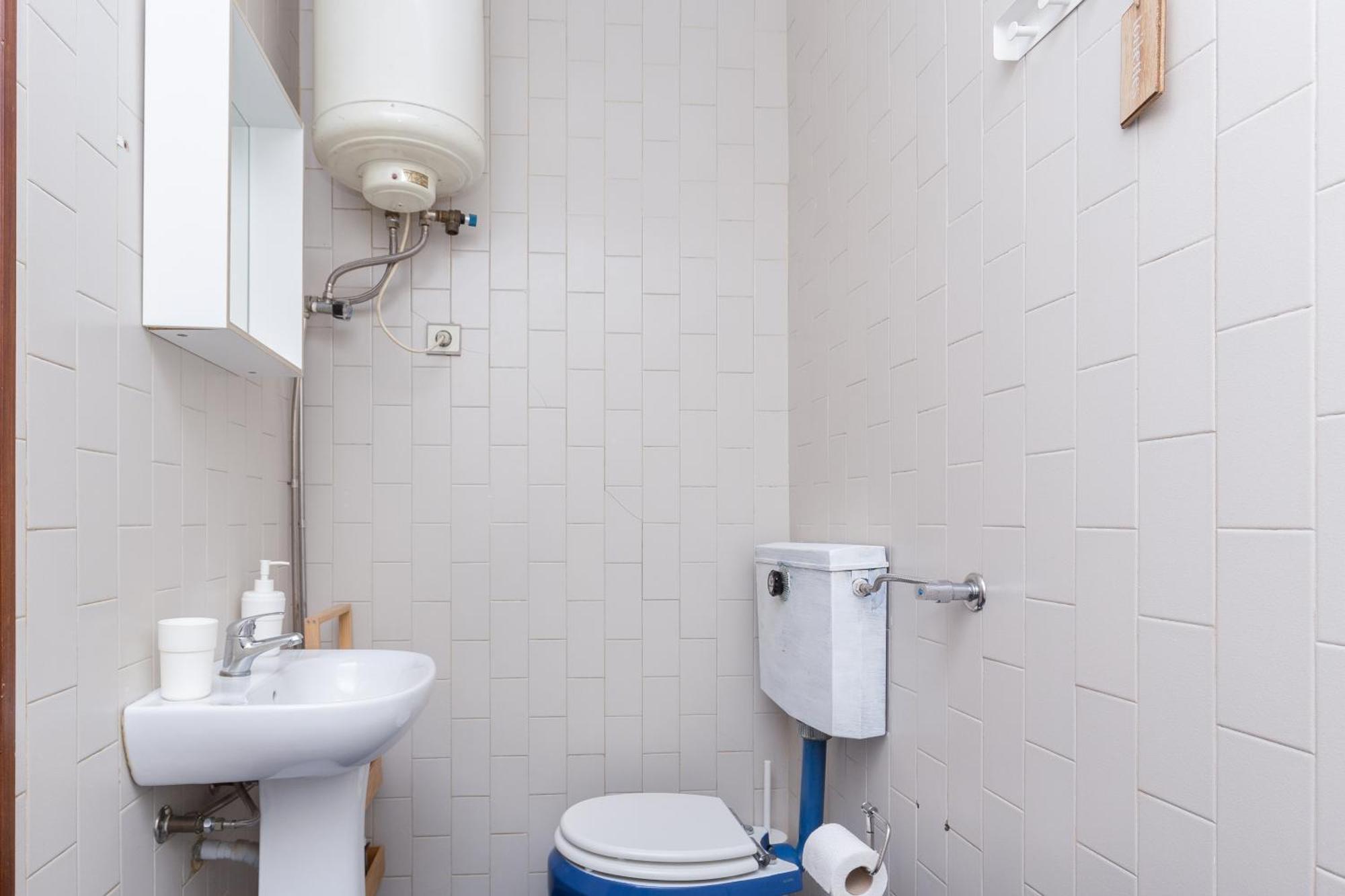 ポルトHost Wise - Comfy Bright Flats With Netflixアパートメント 部屋 写真