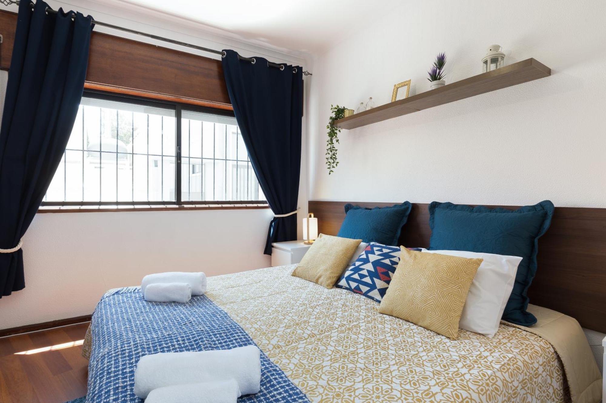ポルトHost Wise - Comfy Bright Flats With Netflixアパートメント 部屋 写真