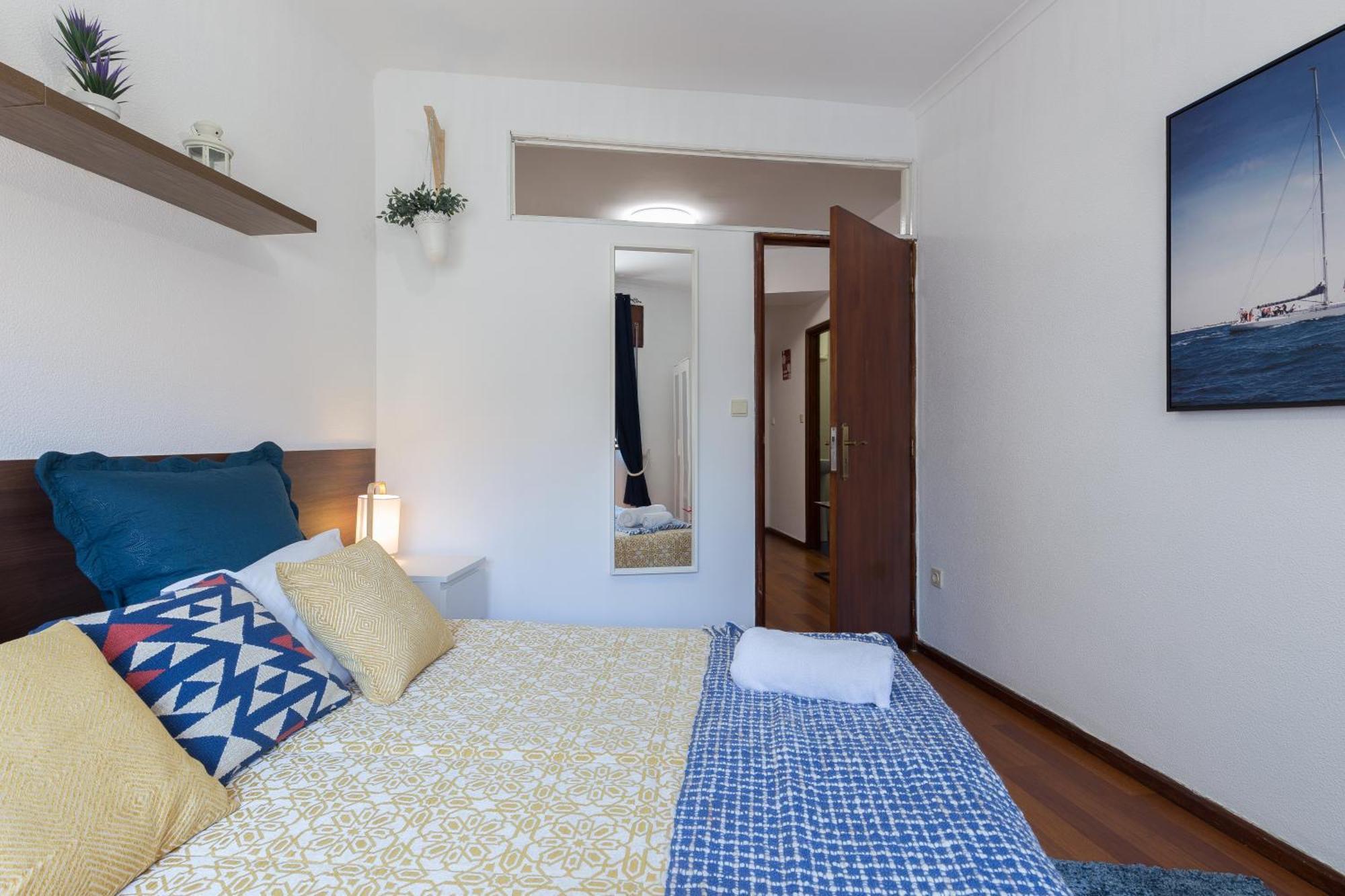 ポルトHost Wise - Comfy Bright Flats With Netflixアパートメント 部屋 写真