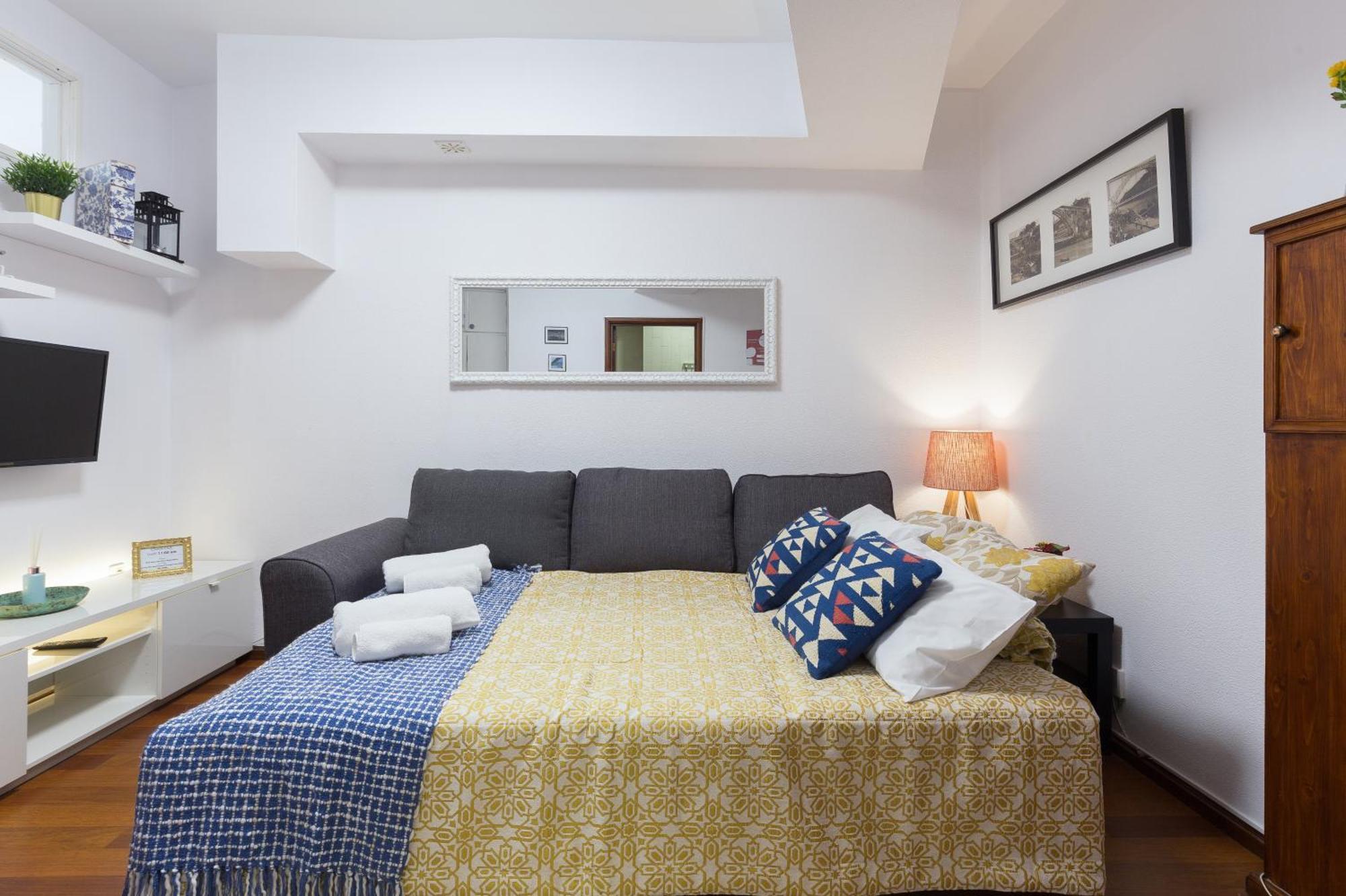 ポルトHost Wise - Comfy Bright Flats With Netflixアパートメント 部屋 写真